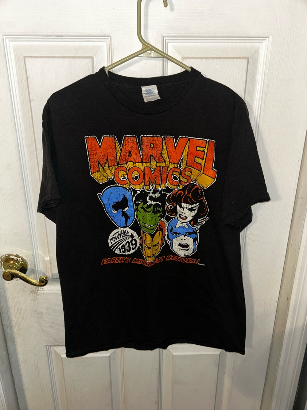Marvel Comics New Adult T-Shirt - Earth's Mightiest Heroes Head Shots 1939